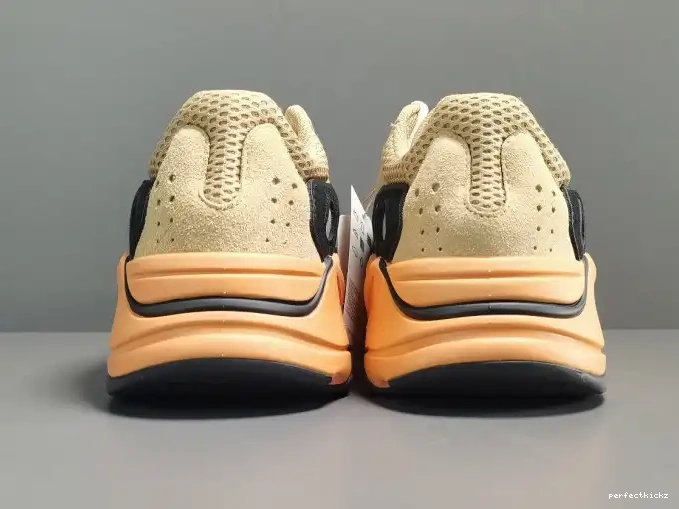 Yeezy Adidas Boost Amber GW0297 Enflame 700 0630